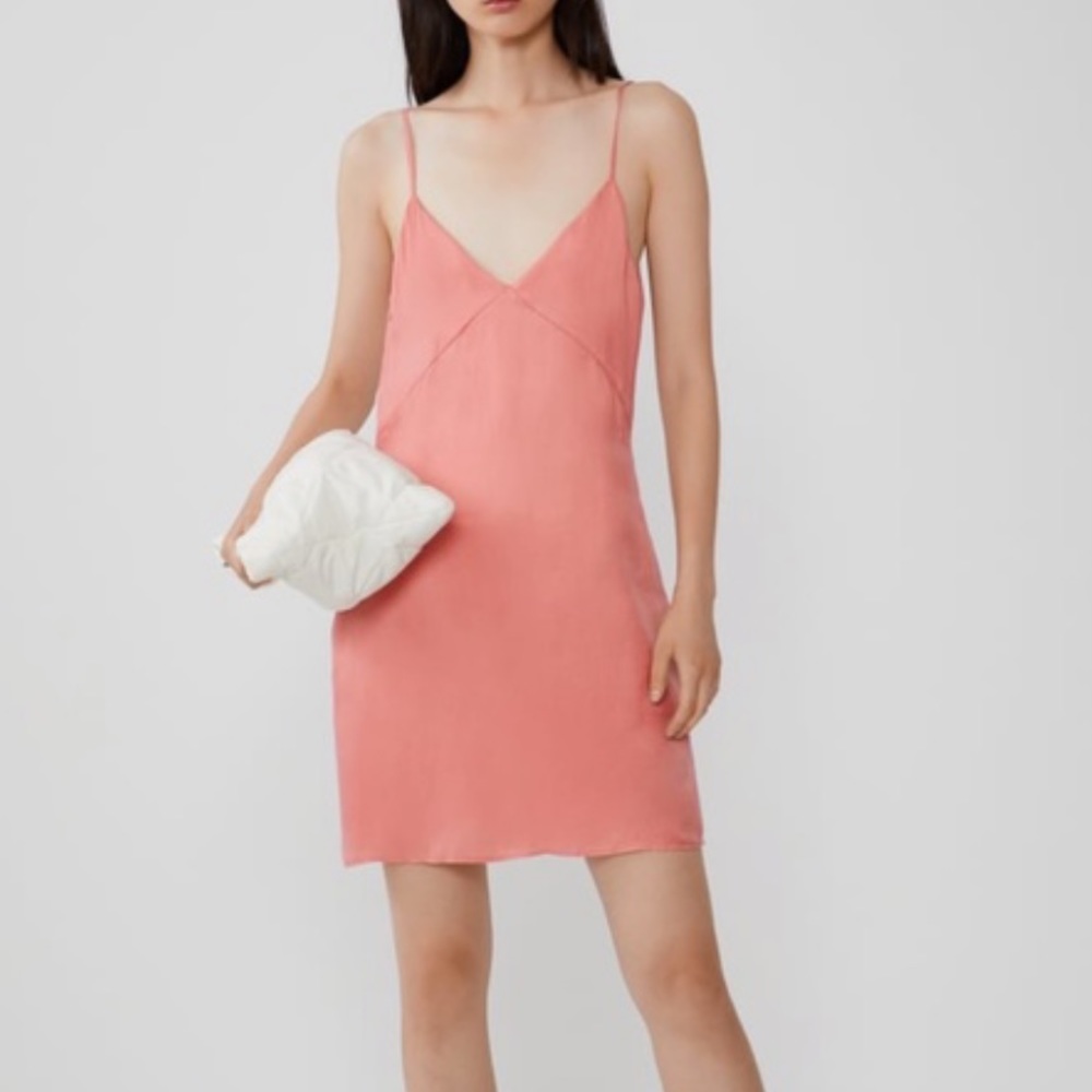 Zara Flowy Mini Dress 🌷
